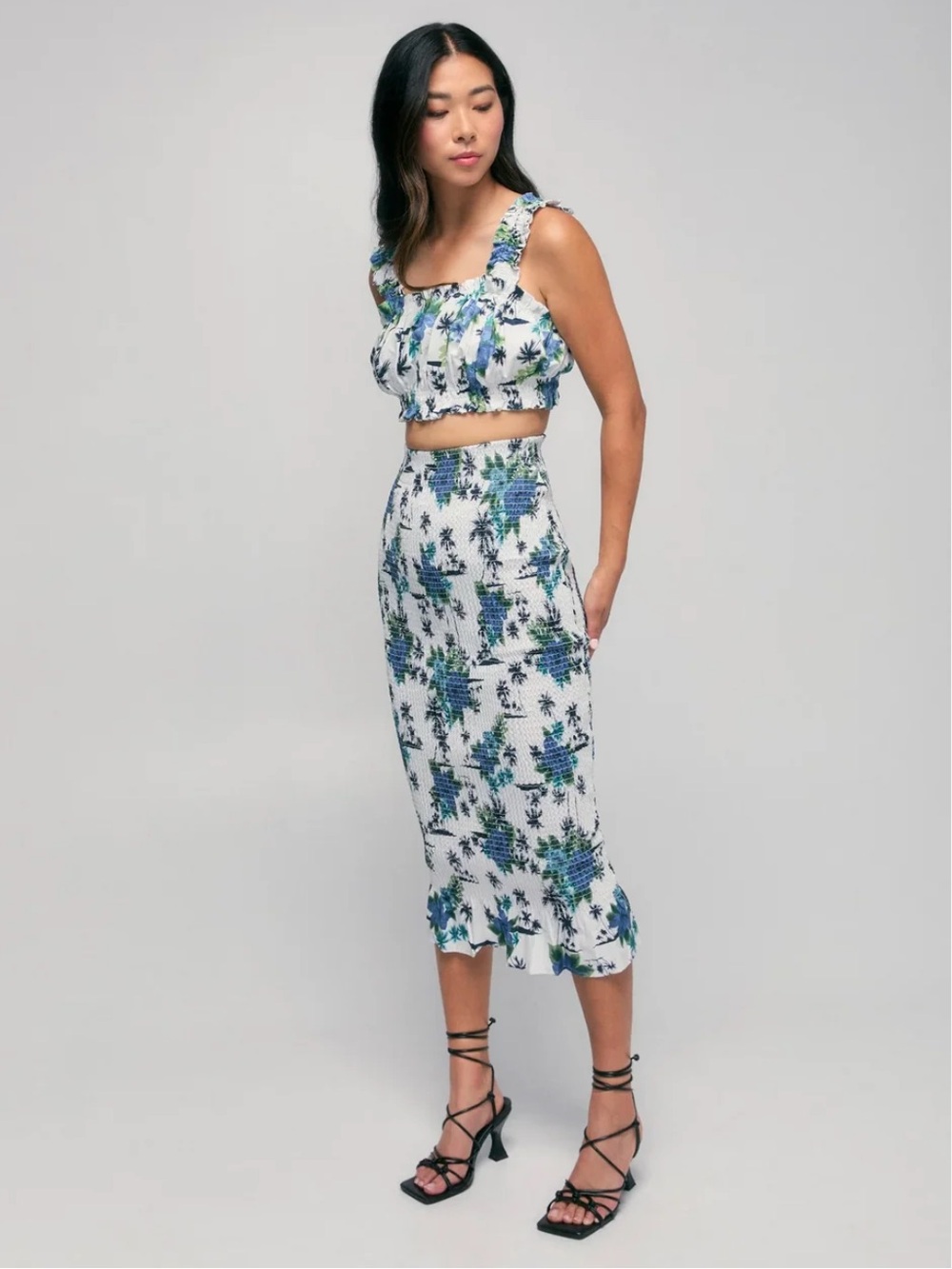 Hilary MacMillan 2 Piece Top Skirt Size L